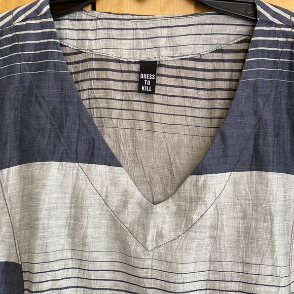 Dress To Kill sleeveless tunic. OSFA - Picture 2 of 6